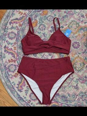Cupshe Burgundy High-Waist Bikini Set